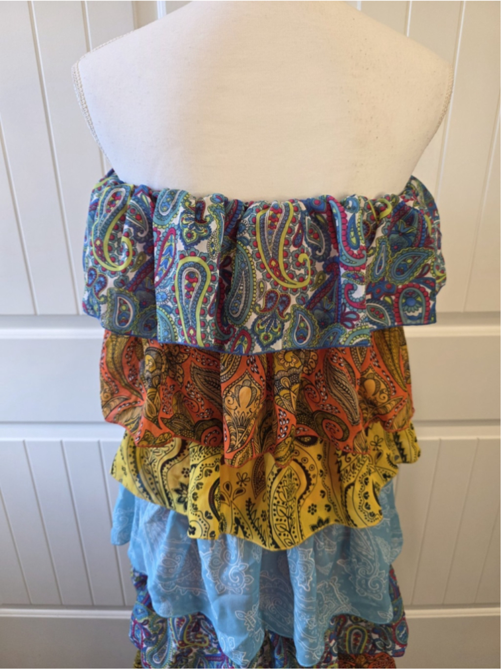 PrettyLittleThing Tiered Ruffle Maxi Dress Paisley Colorblock Boho Festival Sz 6 - Picture 8 of 10